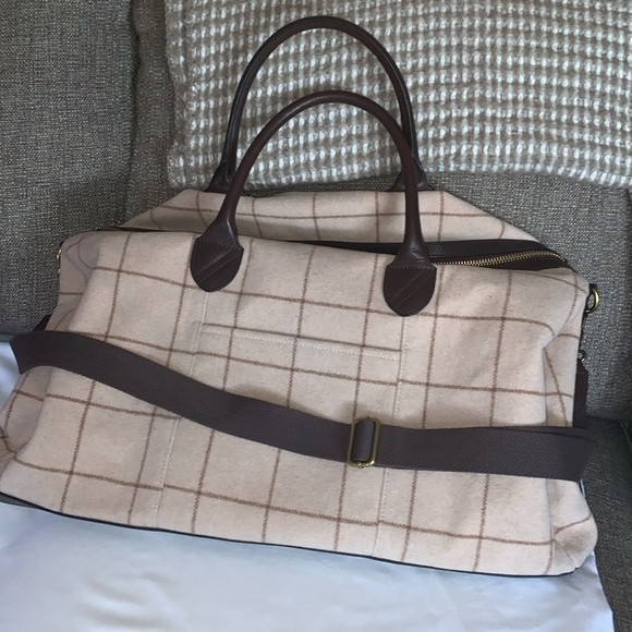 Preloved Window Pane Wool Overnighter Duffle/Tote Plaid Bag by Mark & Graham - Picture 12 of 12